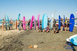 Surfing Day trip group photo