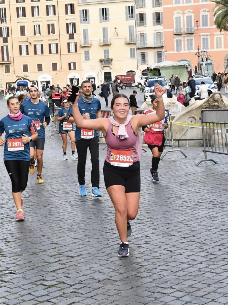 rachel romano runing the marathon